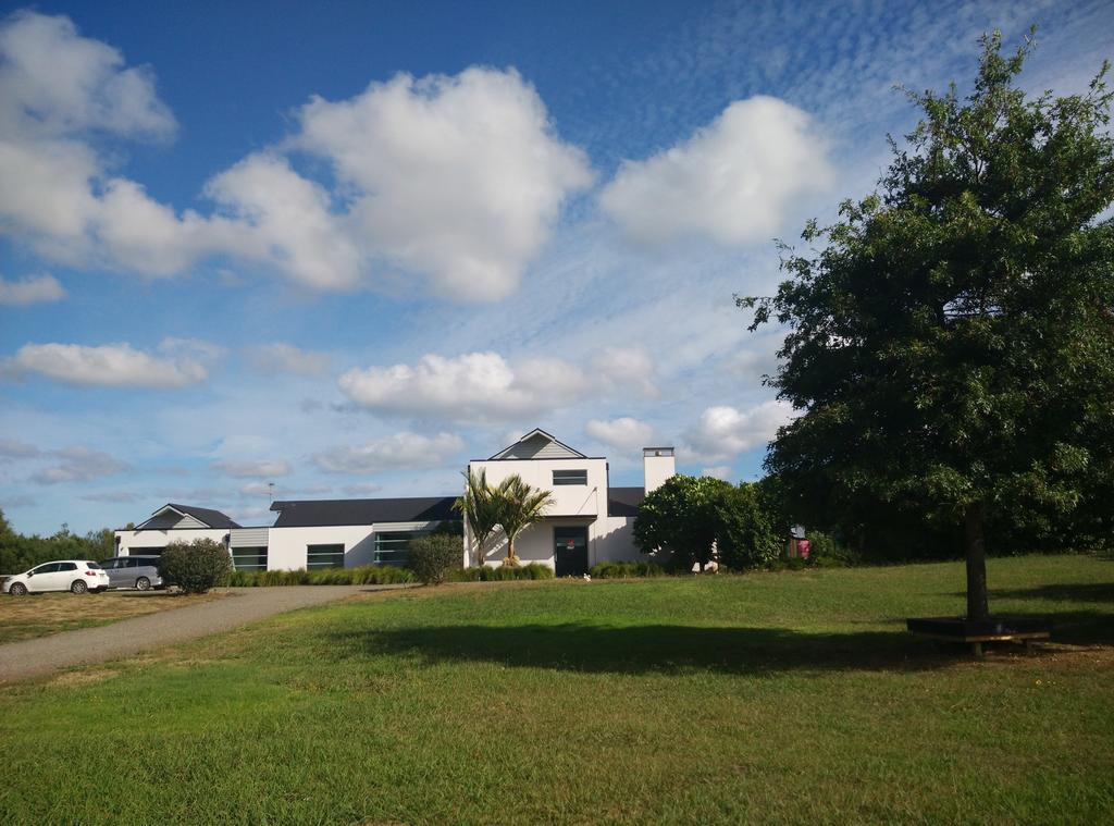 Auckland Karaka Country Retreat Hotel ภายนอก รูปภาพ