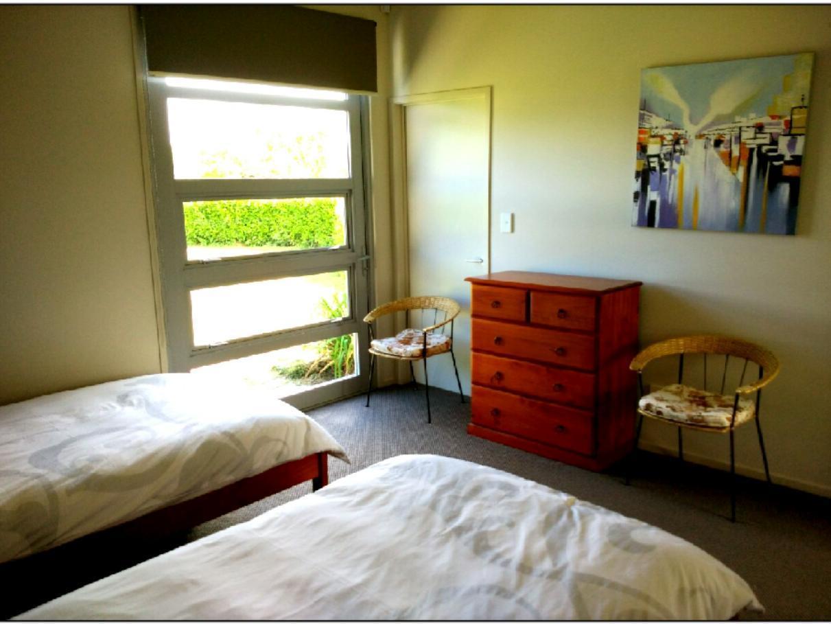 Auckland Karaka Country Retreat Hotel ภายนอก รูปภาพ